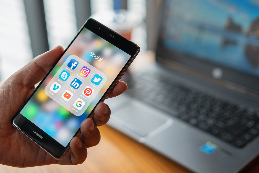 How Social Media Activity Can Affect Your Divorce Case Post Thumbnail